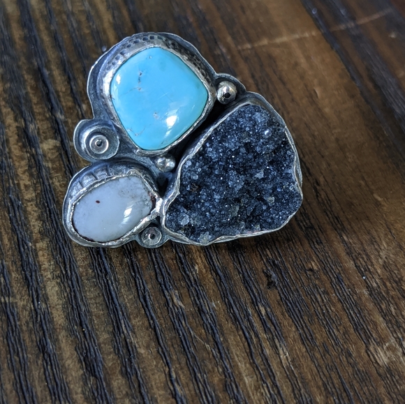 Large Sterling Silver, Turquoise, Quartz Druzy, & Enamel Statement Ring. - Picture 8 of 14